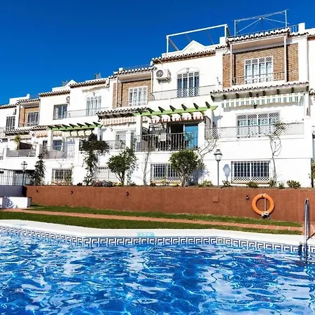 Apartment Lovely 2 Bedroom Townhouse In Fuentesol, Nerja