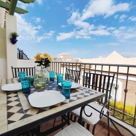Lovely 2 Bedroom Townhouse In Fuentesol, Apartment Nerja